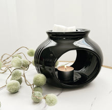 Load image into Gallery viewer, Sofia GROOVE Ceramic Wax Burner